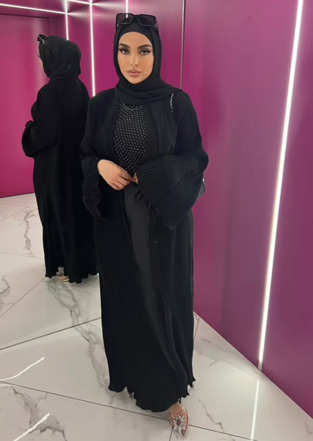 Black Pleated Abaya