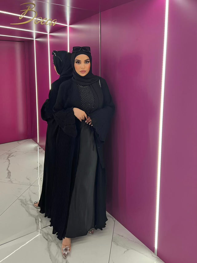 Black Pleated Abaya